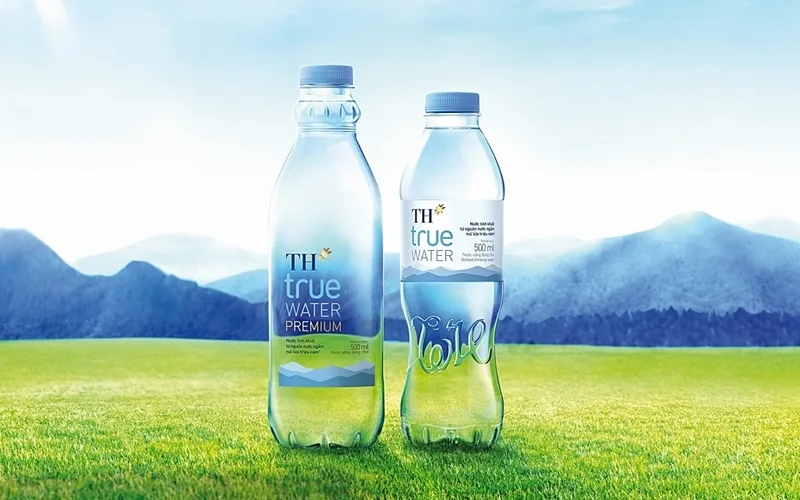 Sản phẩm nước đóng chai TH True Water